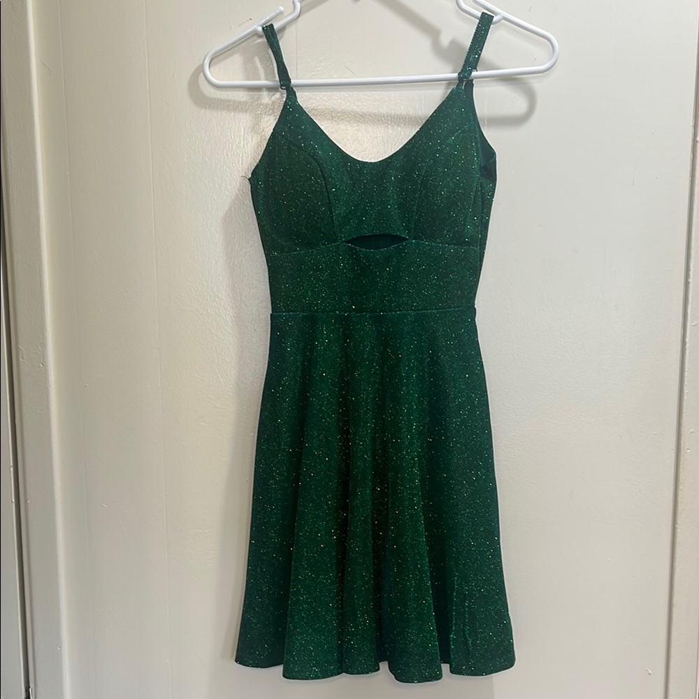 Teen Girls City Studio dark green sequin Prom/homecoming/dinner dress